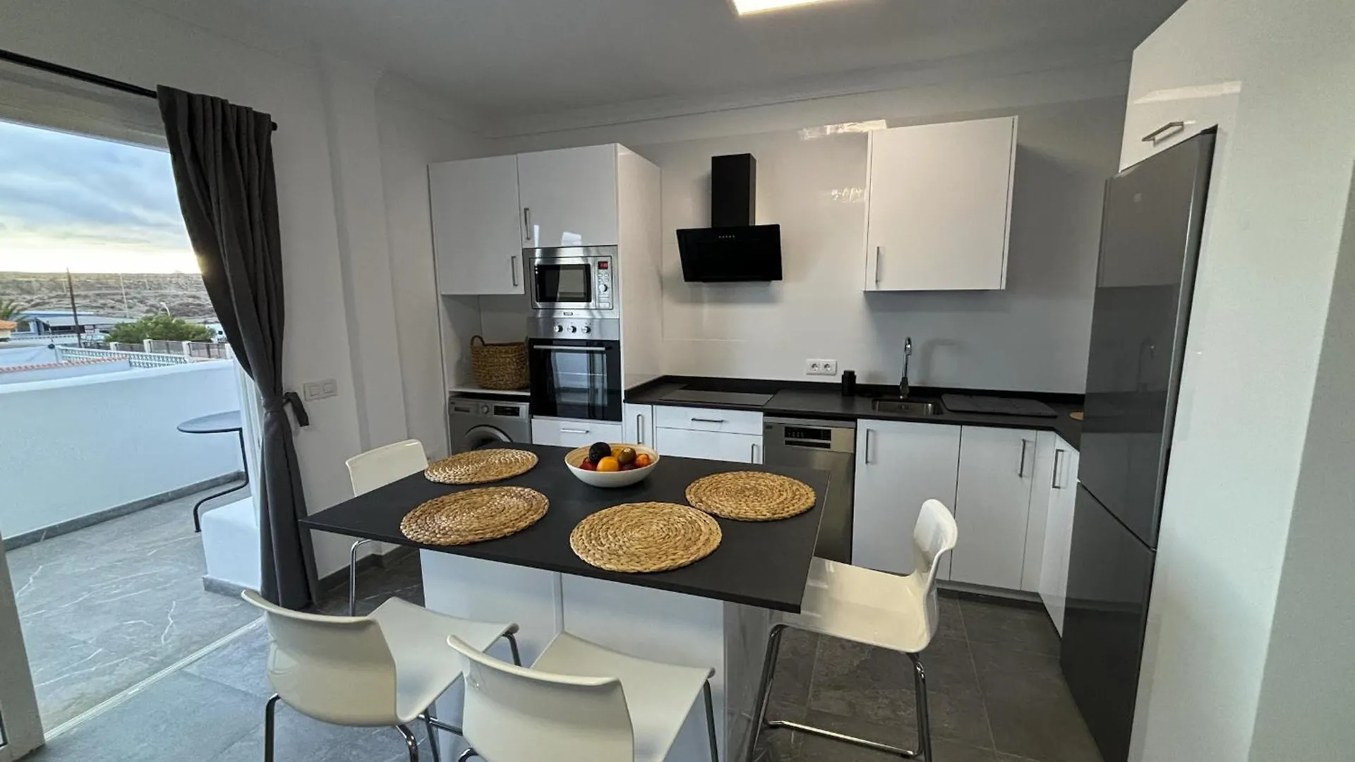 Apartamentos La Caracola El Medano La Mareta 0*,